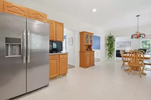 225 Daniels St, Franklin, MA 02038 - Photo 11