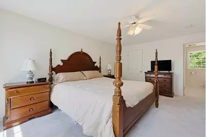 225 Daniels St, Franklin, MA 02038 - Photo 19
