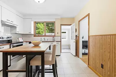 26 Seery St, Malden, MA 02148 - Photo 7