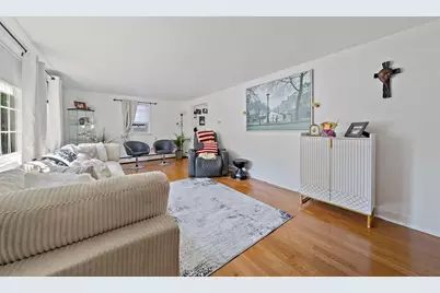 6 Bell Rd, Weymouth, MA 02188 - Photo 3