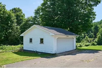666 Montgomery Rd, Westfield, MA 01085 - Photo 5