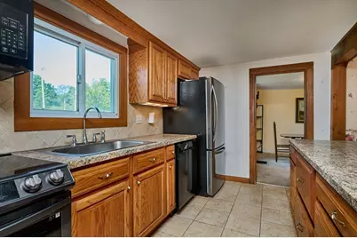 666 Montgomery Rd, Westfield, MA 01085 - Photo 9