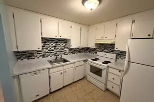 1321 Worcester Rd, Framingham, MA 01701 - Photo 7