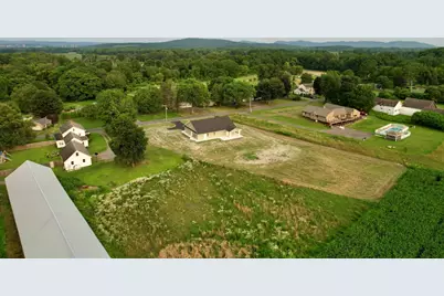 2 Cronin Hill Road, Hatfield, MA 01038 - Photo 13