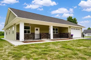 2 Cronin Hill Rd, Hatfield, MA 01038 - Photo 3