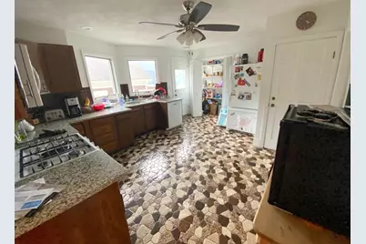 16 Watson St #2, Somerville, MA 02144 - Photo 7