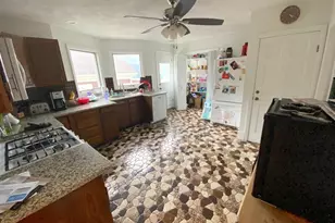 16 Watson St, Somerville, MA 02144 - Photo 7