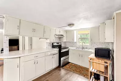 124 Hazen Rd, Shirley, MA 01464 - Photo 3
