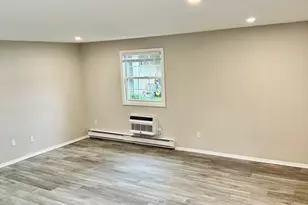 180 Main St, Bridgewater, MA 02324 - Photo 7