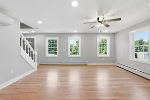 2 Meeting House Ln, Wilbraham, MA 01095 - Photo 9