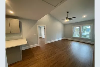 36 Hartford Sreet #3, Bedford, MA 01730 - Photo 7