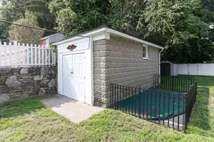 2 Hyatt St, Worcester, MA 01603 - Photo 39