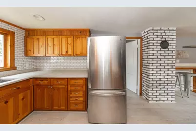 2 Hyatt Street, Worcester, MA 01603 - Photo 7