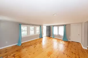 2 Hyatt St, Worcester, MA 01603 - Photo 13