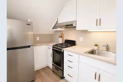 134 Washington St #7, Marblehead, MA 01945 - Photo 7