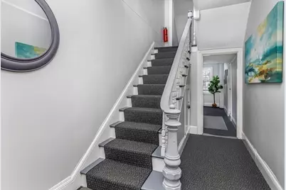 134 Washington St #7, Marblehead, MA 01945 - Photo 3