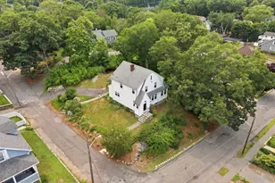 29 Park St, Melrose, MA 02176 - Photo 31