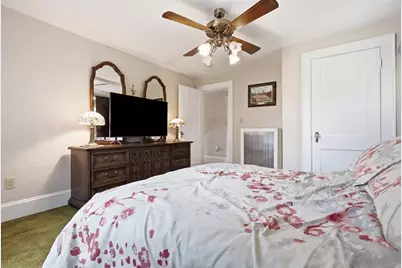 29 Park St, Melrose, MA 02176 - Photo 19