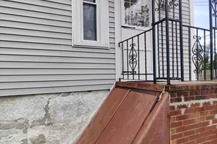 180 Austin St, New Bedford, MA 02740 - Photo 5