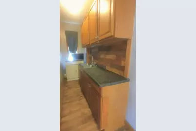 180 Austin St, New Bedford, MA 02740 - Photo 31