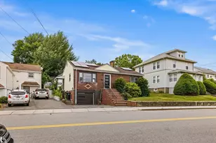 218 Warren, Watertown, MA 02472 - Photo 33