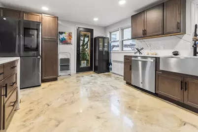 218 Warren, Watertown, MA 02472 - Photo 7