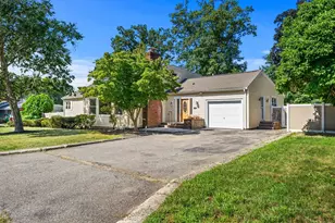173 Florence Rd, Lowell, MA 01851 - Photo 3