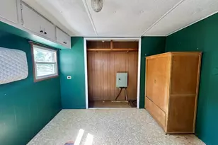 350 West St, Ludlow, MA 01056 - Photo 5