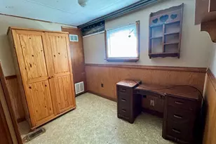350 West St, Ludlow, MA 01056 - Photo 9