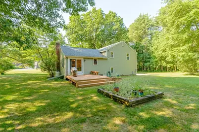 7 Joan St, Pepperell, MA 01463 - Photo 27
