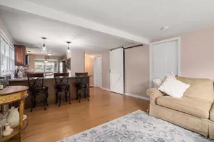 10 Riverside Dr, Auburn, MA 01501 - Photo 15