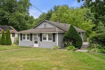 10 Riverside Dr, Auburn, MA 01501 - Photo 3