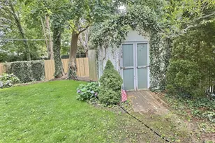 28 Cherry St, Plymouth, MA 02360 - Photo 29