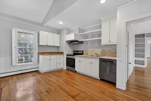 12 Crown St, Worcester, MA 01609 - Photo 27