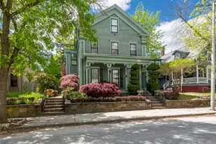 12 Crown St, Worcester, MA 01609 - Photo 1