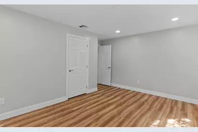 16 Dartmoor Dr, Shrewsbury, MA 01545 - Photo 21