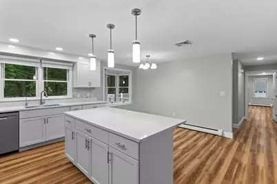 16 Dartmoor Dr, Shrewsbury, MA 01545 - Photo 7