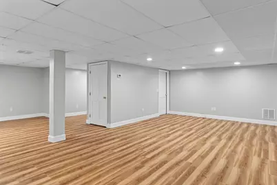 16 Dartmoor Dr, Shrewsbury, MA 01545 - Photo 25