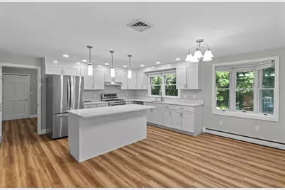 16 Dartmoor Dr, Shrewsbury, MA 01545 - Photo 5