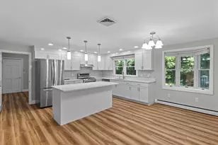 16 Dartmoor Dr, Shrewsbury, MA 01545 - Photo 5