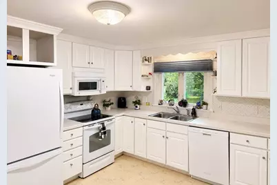 6 Hara St, Worcester, MA 01604 - Photo 5