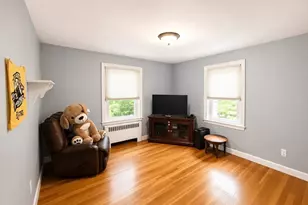 6 Hara St, Worcester, MA 01604 - Photo 11