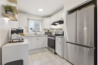 545 Adams St #12, Boston, MA 02122 - Photo 7