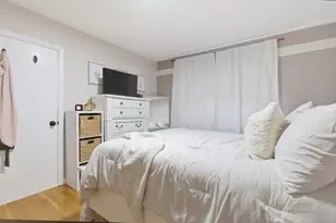 545 Adams St, Boston, MA 02122 - Photo 11