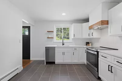 70 Sterling Street, Lancaster, MA 01523 - Photo 9