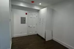152 Mt Vernon St, Boston, MA 02108 - Photo 3