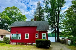 8 Union Rd, Wales, MA 01081 - Photo 1