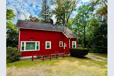 8 Union Rd, Wales, MA 01081 - Photo 35