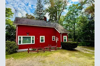 8 Union Rd, Wales, MA 01081 - Photo 35