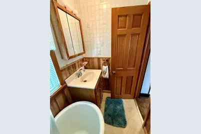 8 Union Rd, Wales, MA 01081 - Photo 21
